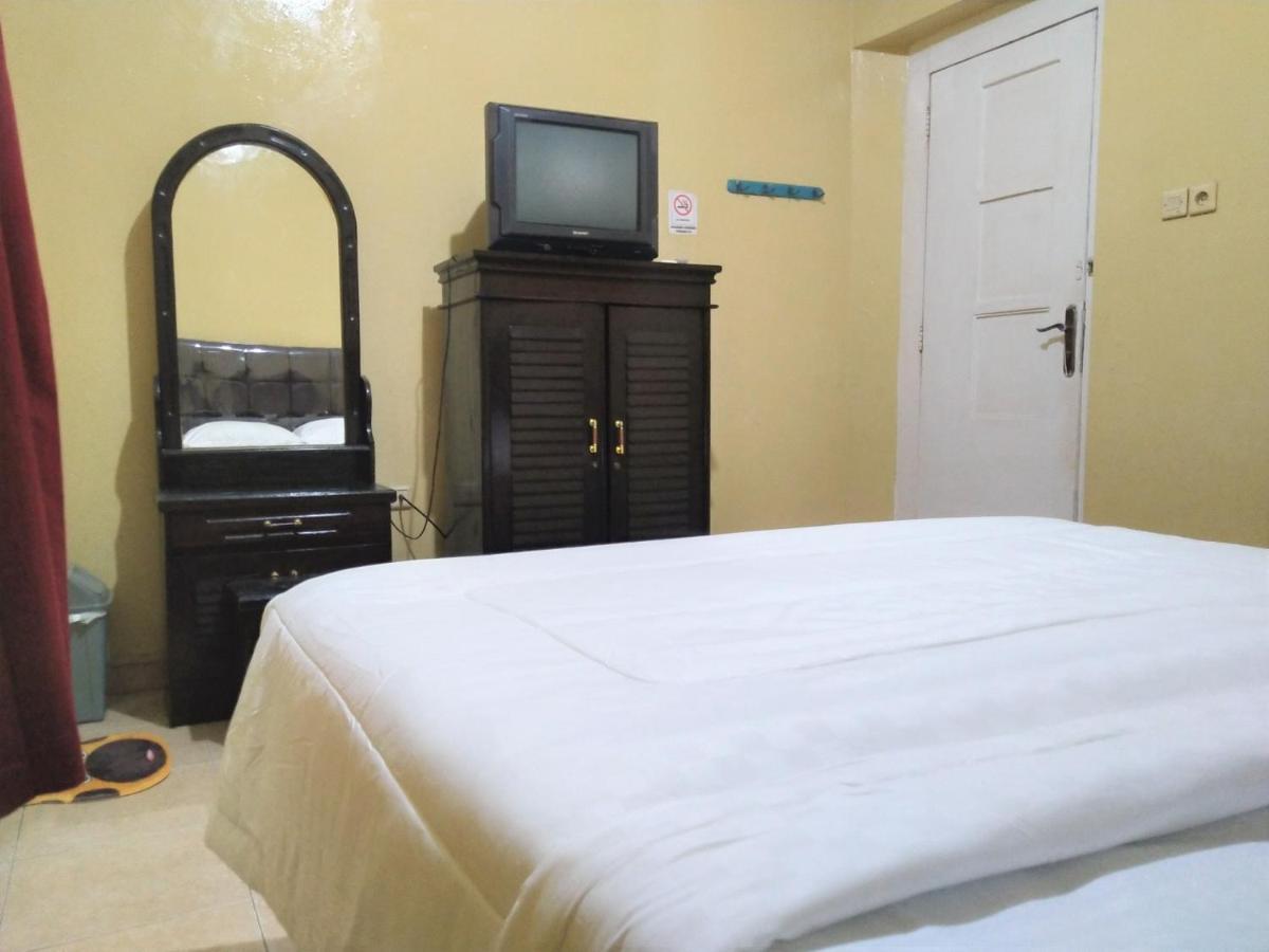 Hotel Pekalongan Syariah Mitra Reddoorz Εξωτερικό φωτογραφία