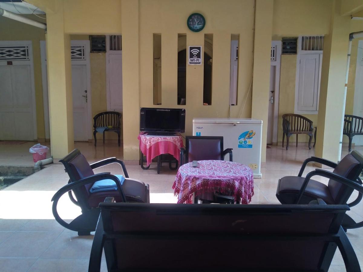 Hotel Pekalongan Syariah Mitra Reddoorz Εξωτερικό φωτογραφία