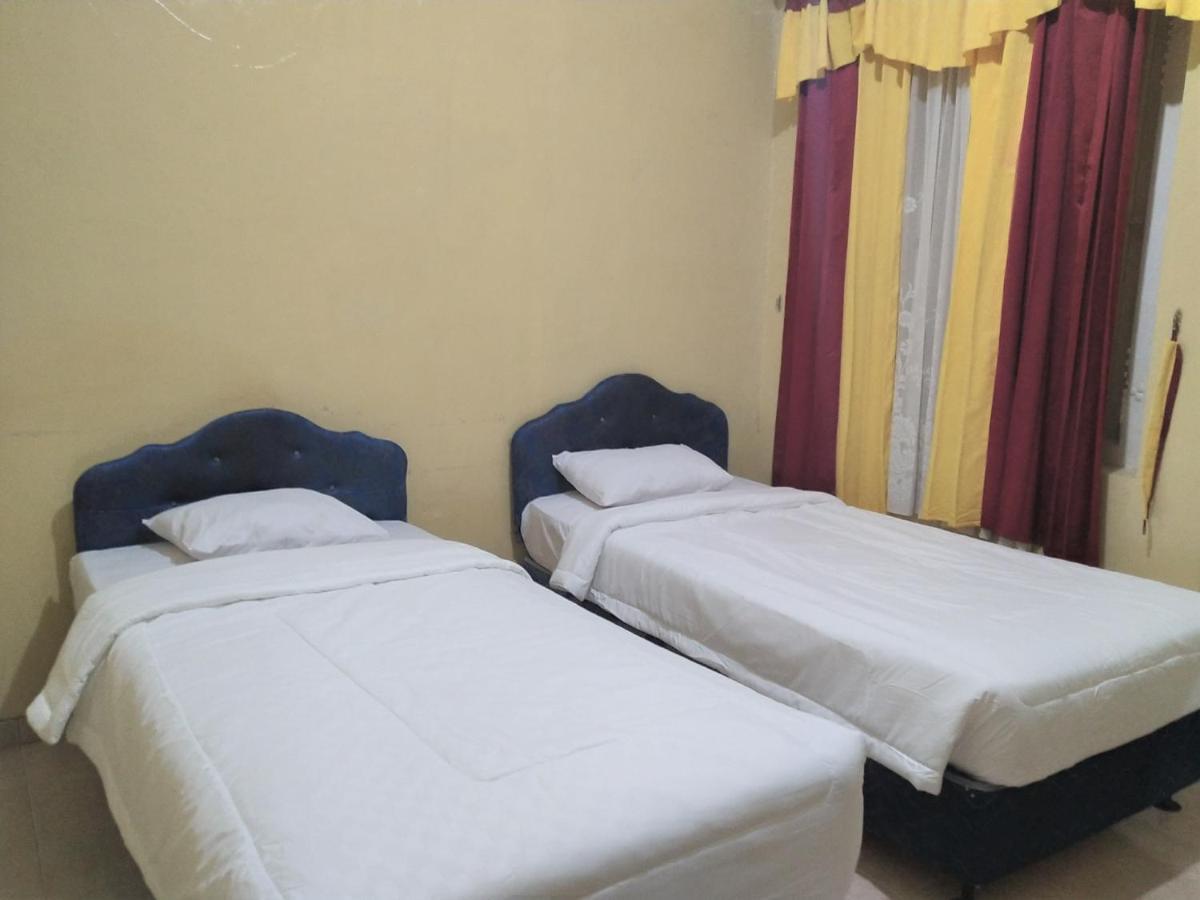 Hotel Pekalongan Syariah Mitra Reddoorz Εξωτερικό φωτογραφία