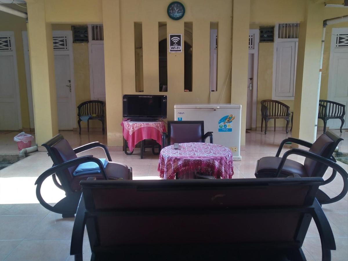 Hotel Pekalongan Syariah Mitra Reddoorz Εξωτερικό φωτογραφία